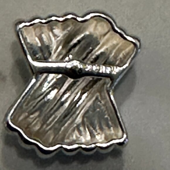 J. Crew Puffy Crisscross Stud Earrings 7/8" long Color: Silver Mirror - Picture 5 of 5